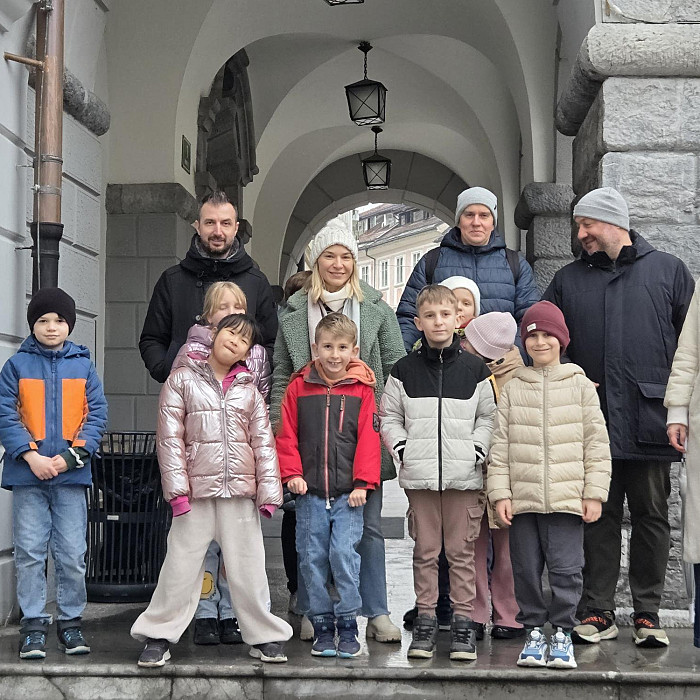 Kultura ne pozna meja: Učenci iz petih držav skupaj po Prešernovih sledeh
