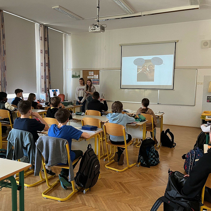 Projekt Učenec poučuje – povezava z Gimnazijo Ledina