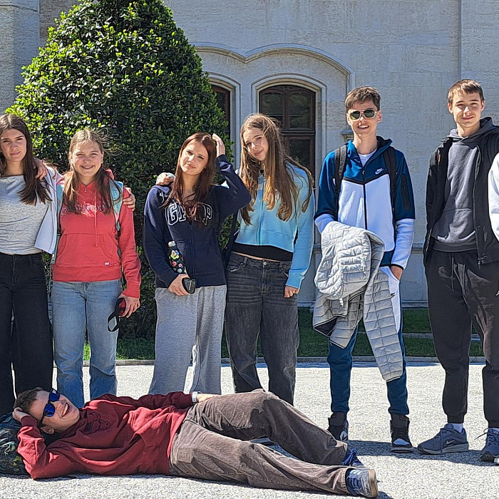 Nagradni izlet zlatih bralcev – od Divače do Gradeža