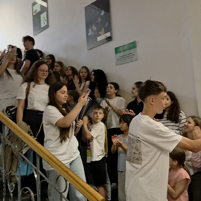 Slavnostni mimohod devetošolcev
