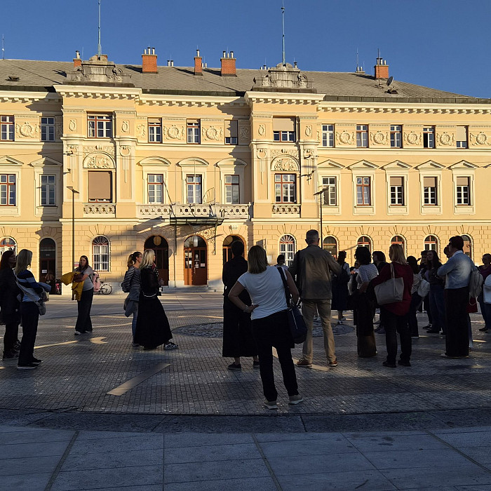 Povezani za varno, mirno in trajno prihodnost